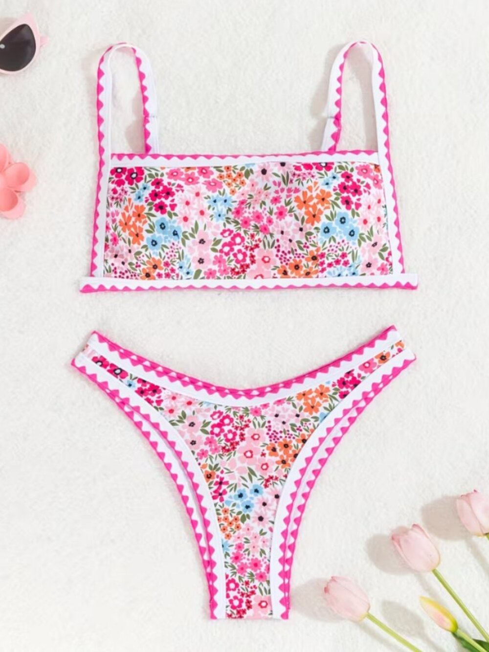 Women's M-XL Floral Print 2 Piece Bikini Set with Ric Rac Trim Tie Back High Cut